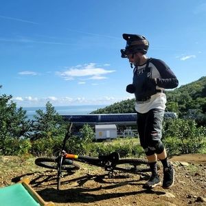 Meet your Posher, Sylvain